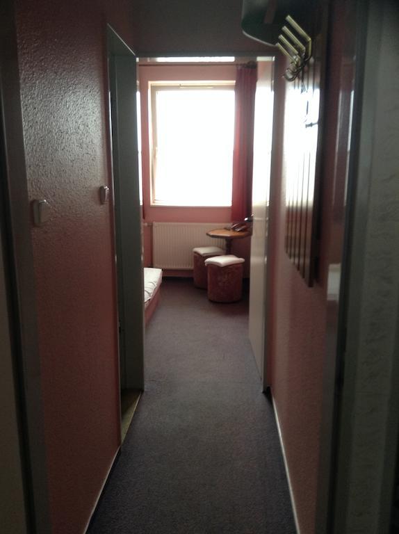 Panama Motel Székesfehérvár Værelse billede