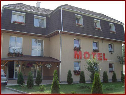 Panama Motel Székesfehérvár Eksteriør billede