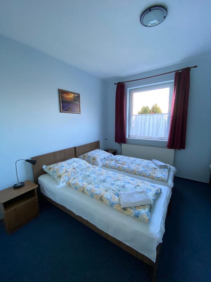 Panama Motel Székesfehérvár Eksteriør billede